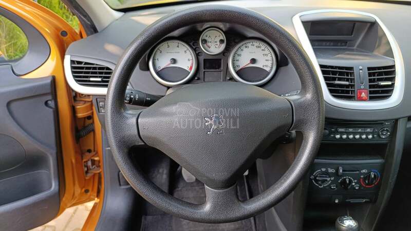 Peugeot 207 1.4