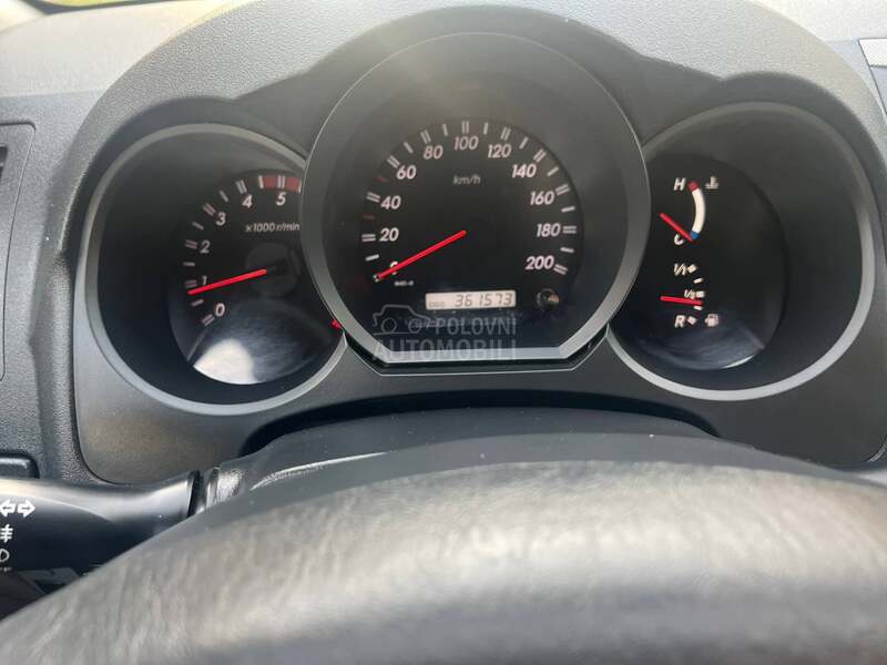 Toyota Hilux 3.0 D-4D