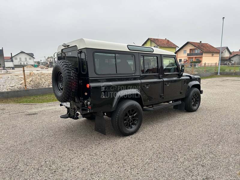 Land Rover Defender 2.4 TD