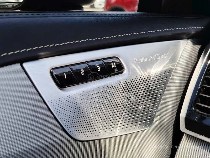 Volvo XC90 2.0 B6 AWD R-DESING