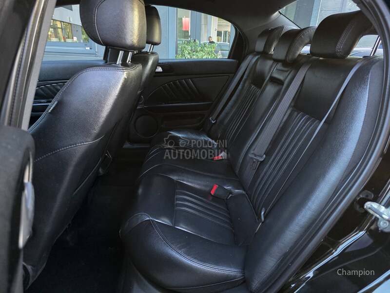 Alfa Romeo 159 1.9 JTDm 8v TI