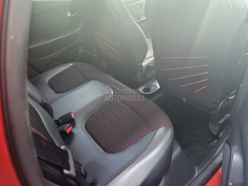 Renault Captur EDC HELLY