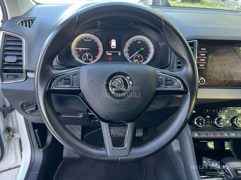 Škoda Karoq DSG/KAMERA/KEYLESS