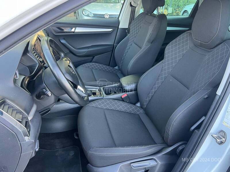 Škoda Karoq DSG/KAMERA/KEYLESS