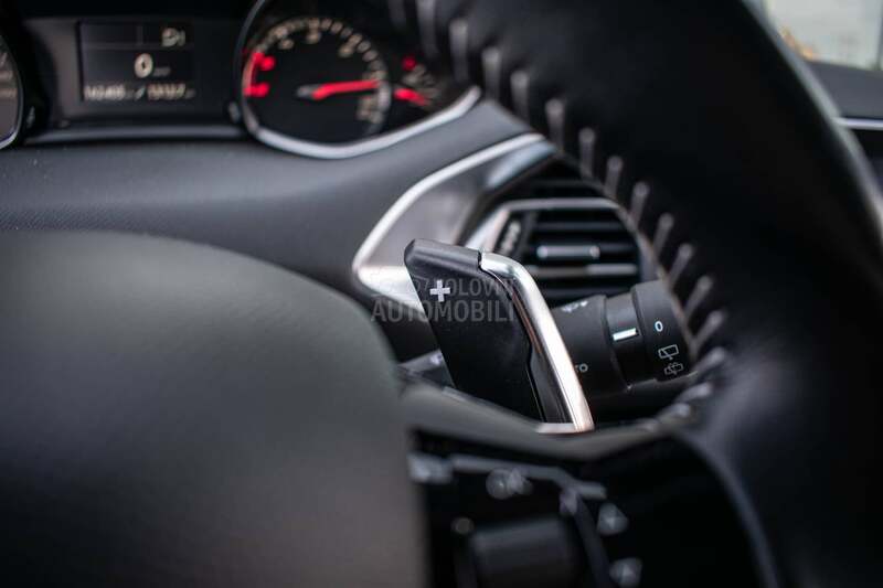 Peugeot 308 1.5 HDI / BUSINESS