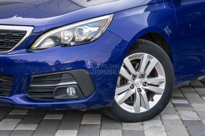 Peugeot 308 1.5 HDI / BUSINESS