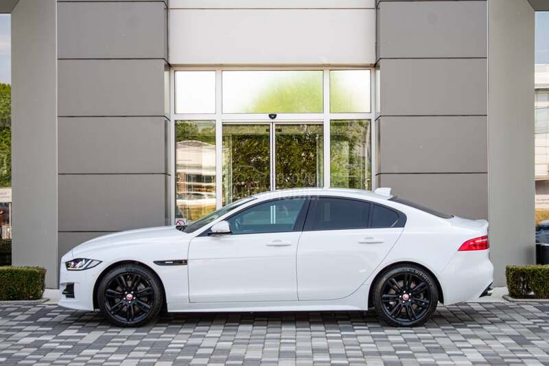 Jaguar XE 2.0D R Sport AWD
