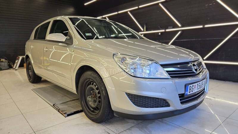 Opel Astra H 1.7 cdti