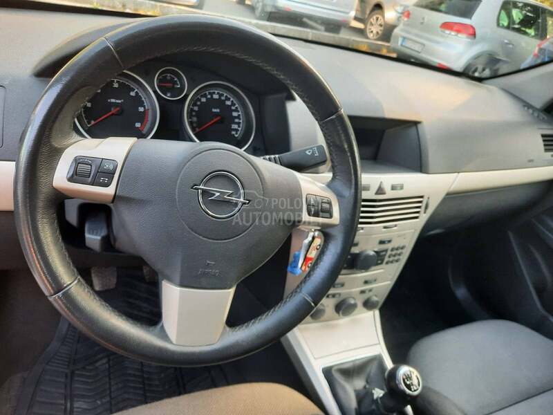 Opel Astra H 1.7 cdti