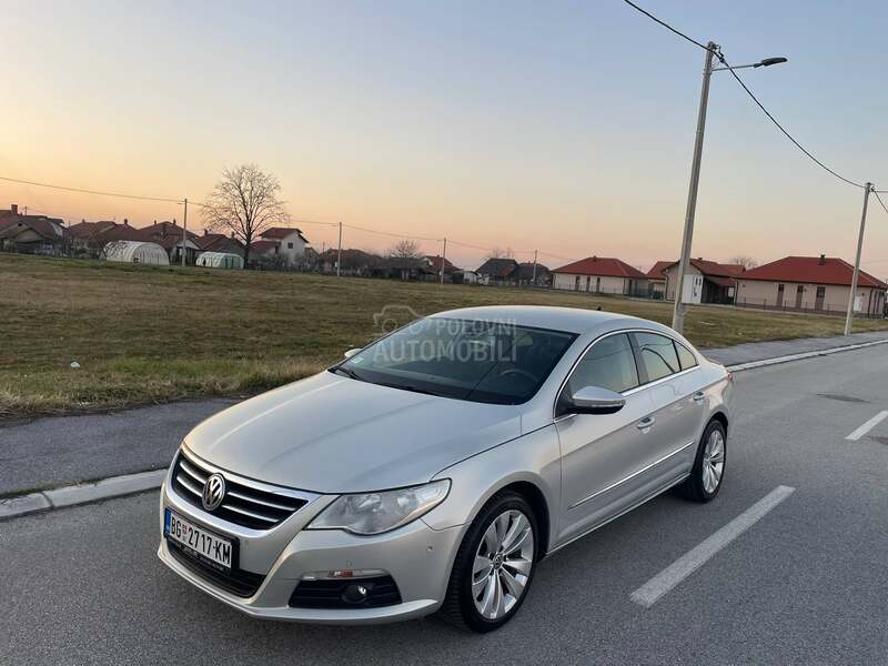 Volkswagen Passat CC 2.0tdi 4x4 NOV NOV