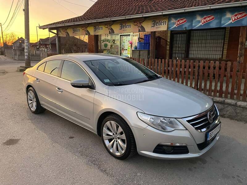 Volkswagen Passat CC 2.0tdi 4x4 NOV NOV