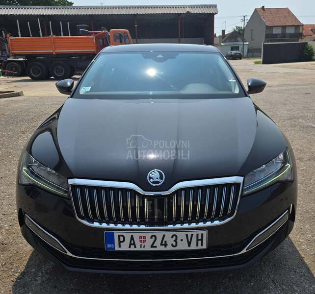 Škoda Superb 2.0TDI N.O.V.A