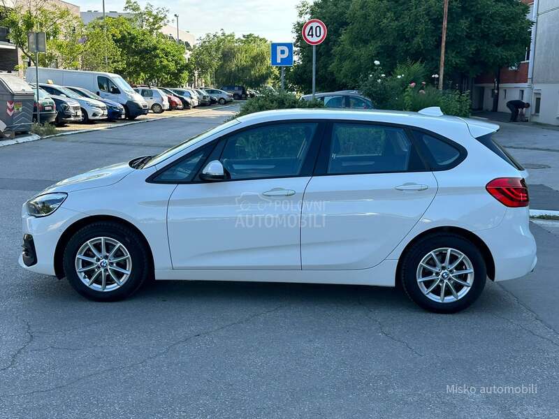 BMW 218 D X-drive Led Nav