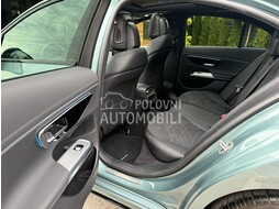 Mercedes Benz E 220 d 4Matic AMG slika 20