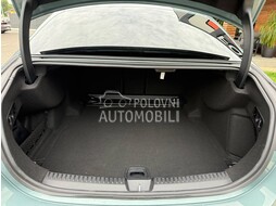 Mercedes Benz E 220 d 4Matic AMG slika 44