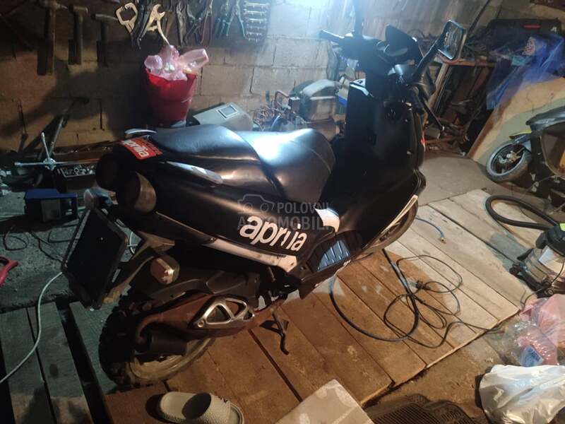 Aprilia sr50