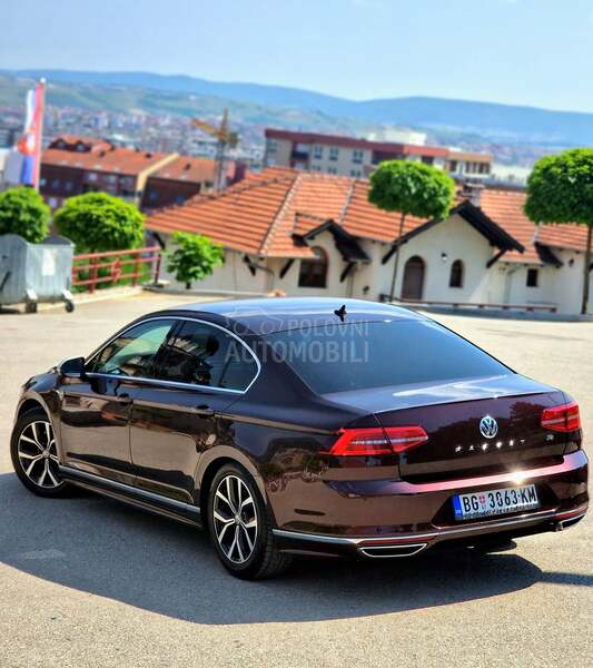 Volkswagen Passat B8 B8 R-line Virtual