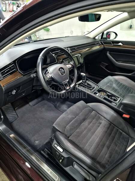 Volkswagen Passat B8 B8 R-line Virtual