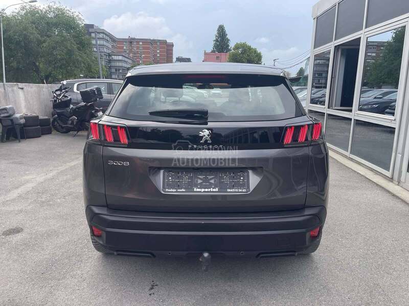 Peugeot 3008 1.2 B Autom