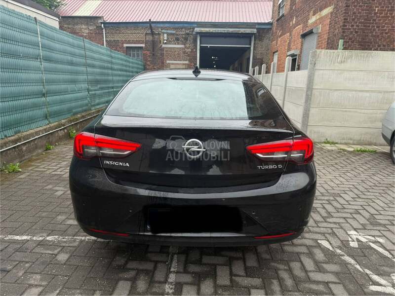 Opel Insignia 