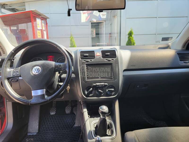 Volkswagen Golf 5 