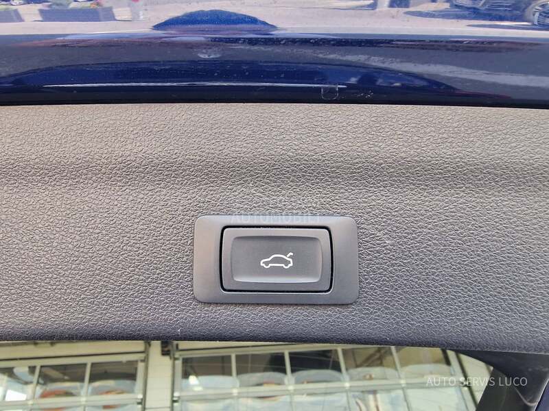 Audi A6 40TDI S LINE wirtual