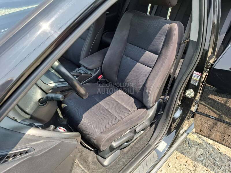 Honda Civic 1.4i-vtec CH