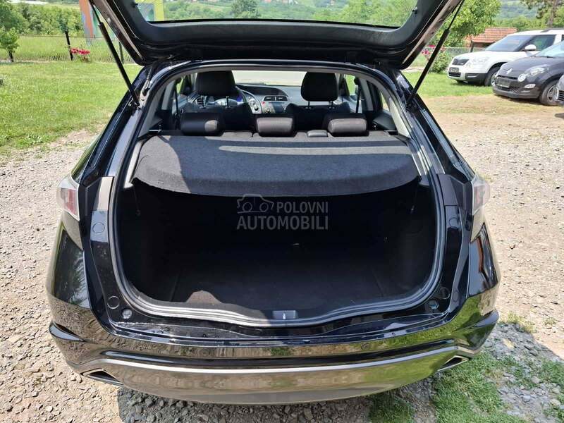 Honda Civic 1.4i-vtec CH