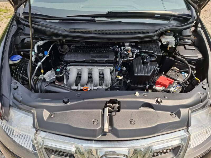 Honda Civic 1.4i-vtec CH
