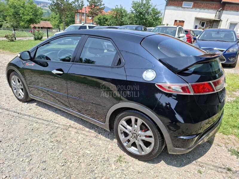 Honda Civic 1.4i-vtec CH