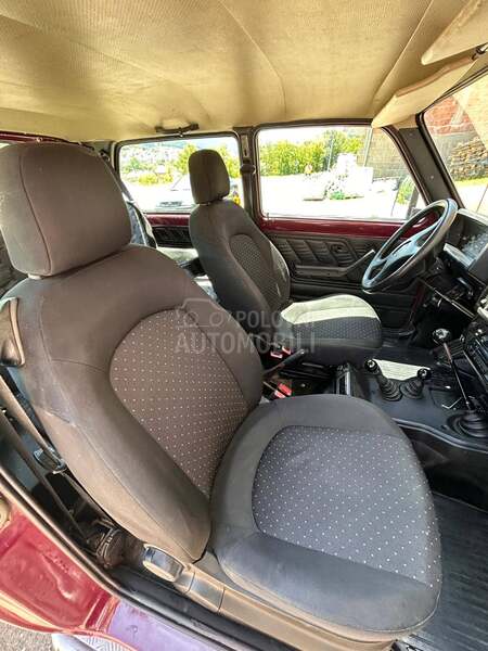 Lada Niva 