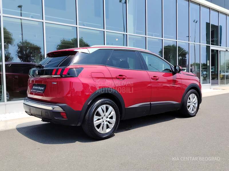 Peugeot 3008 1.2 A/T