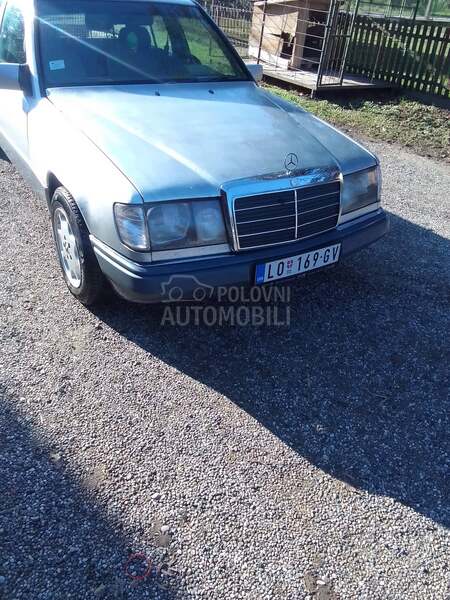 Mercedes Benz W124 250d