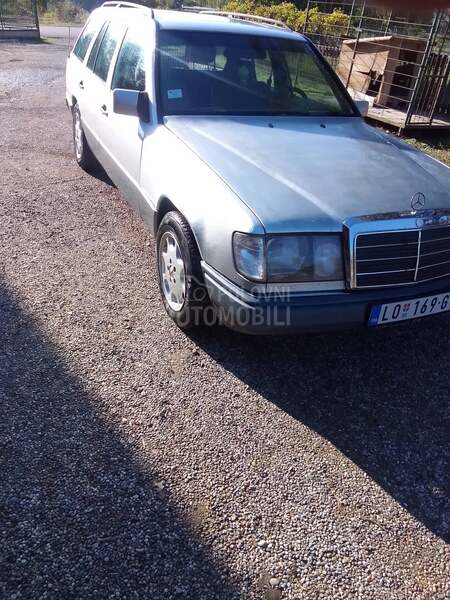 Mercedes Benz W124 250d