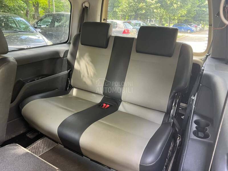 Volkswagen Caddy 1.6 TDI