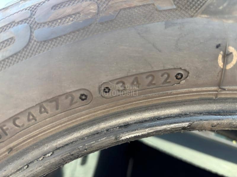 Lassa 225/55 R17 Zimska