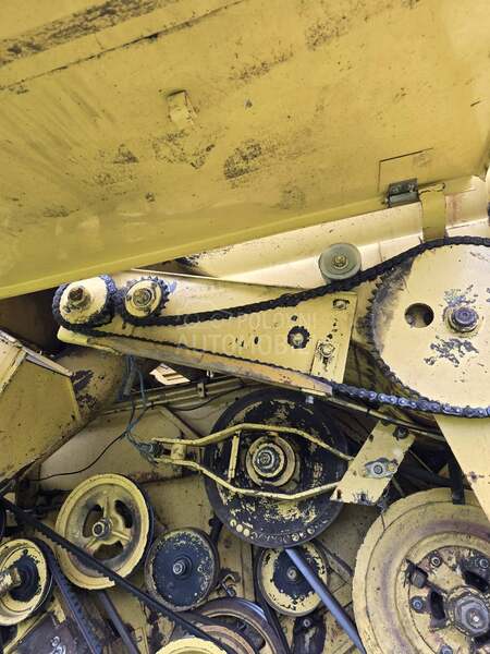 New Holland 8050
