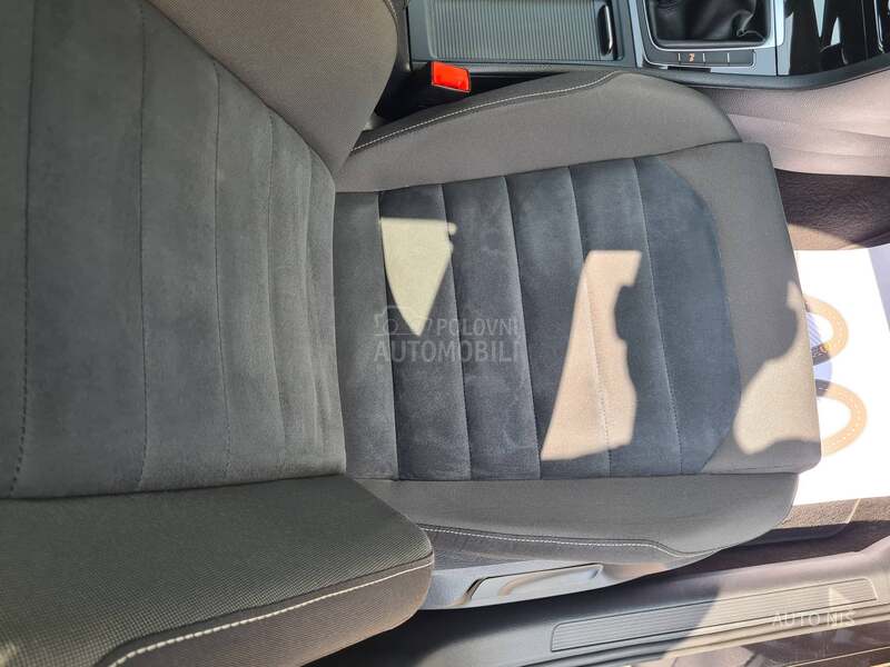 Volkswagen Golf 7 1.4 TGI HIGHLINE