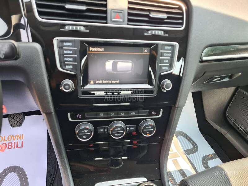 Volkswagen Golf 7 1.4 TGI HIGHLINE