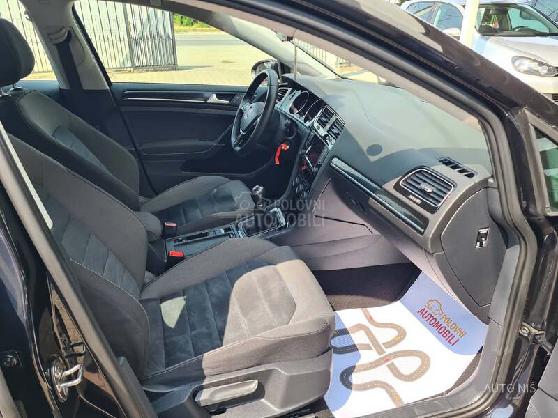Volkswagen Golf 7 1.4 TGI HIGHLINE