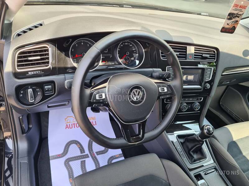 Volkswagen Golf 7 1.4 TGI HIGHLINE