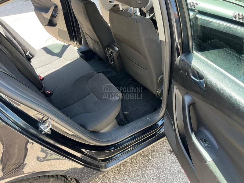 Volkswagen Passat B6 1.9tdi vlasniik Volkswagen Passat B6 1.9tdi vlasniik