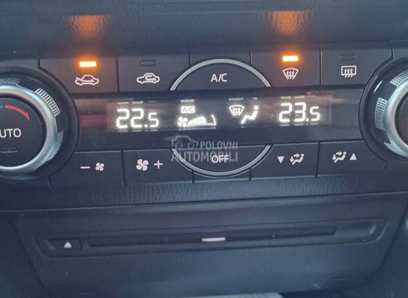Mazda 3 SKYACTIV LED/NAV/KOZ