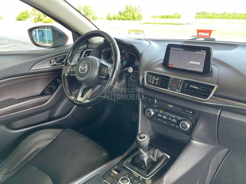 Mazda 3 SKYACTIV LED/NAV/KOZ