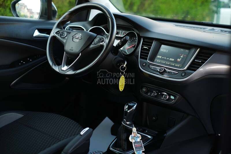 Opel Crossland X  1.2i TNG Innovation