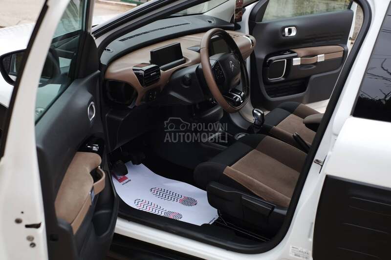 Citroen C4 Cactus 1.2i FEEL 150000 CH