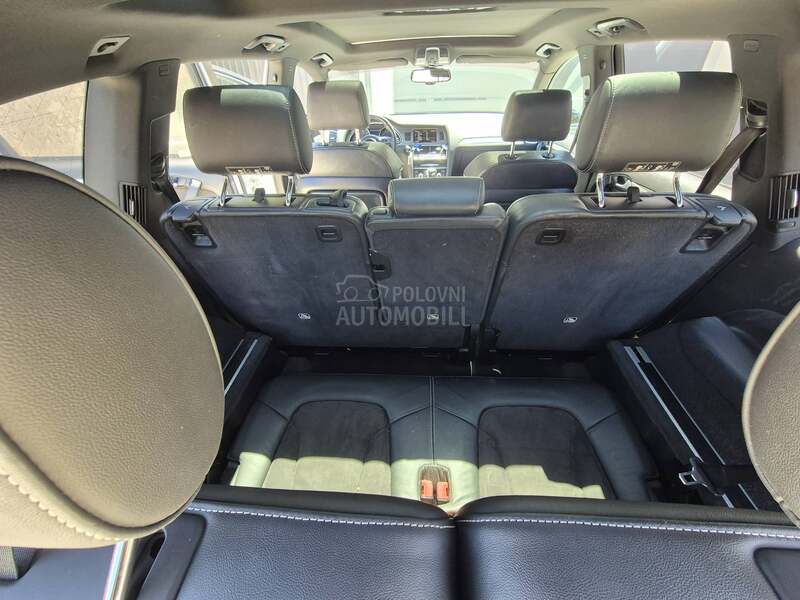 Audi Q7 S line