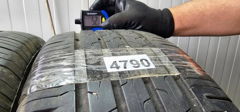 Continental 215/60 R17 Letnja