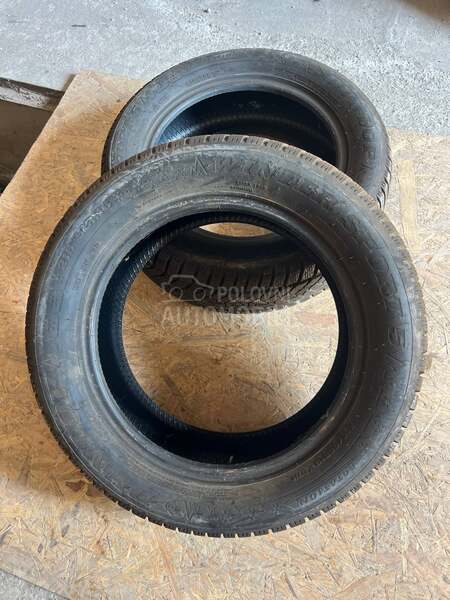 Dunlop 215/55 R16 Zimska