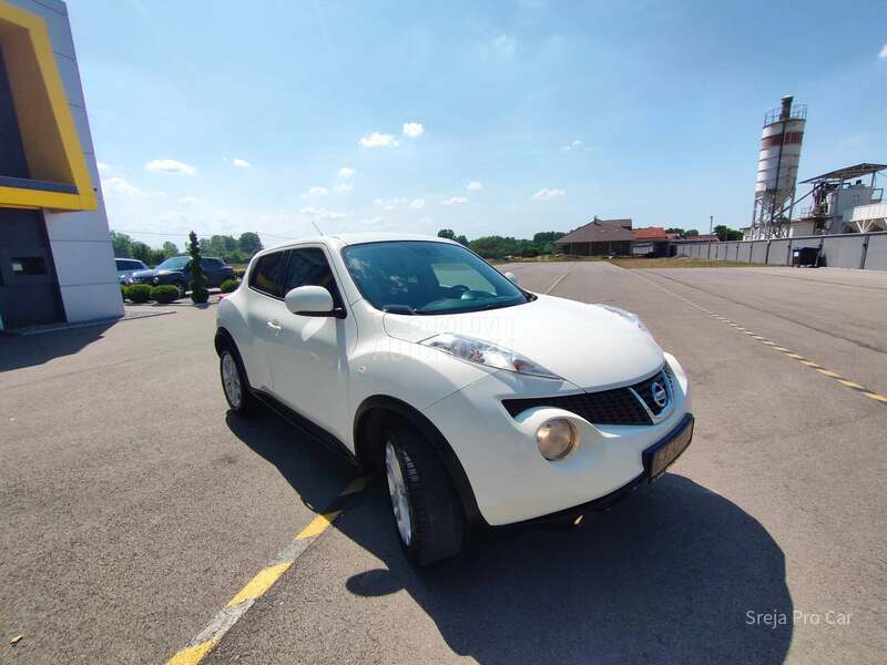Nissan Juke 1.6 Ben  Nav1